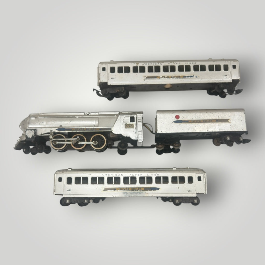 American Flyer  S Gauge 356 Silver Bullet Train & 655 Passenger Cars Set